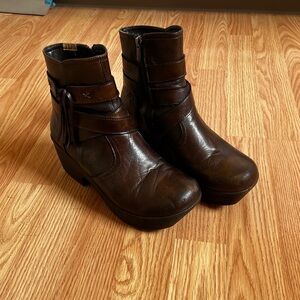 JAFA Handmade in Israel Clog Boots